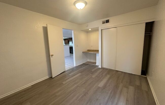 3 beds, 2 baths, $1,699, Unit # 113