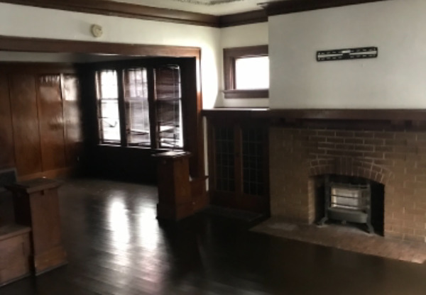 2668 N 40th St Lower