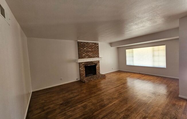 543 Cuesta Drive