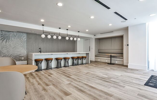 2 beds, 2 baths, $3,395