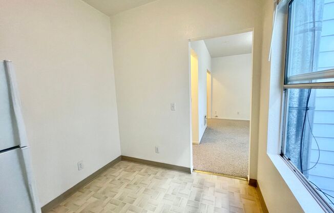 Studio, 1 bath, $1,795, Unit 700 Laguna Street, #110