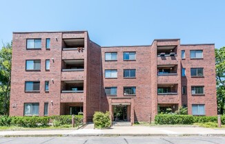 51 JOHN ST