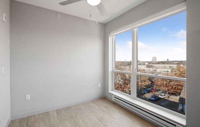 1 bed, 1 bath, 742 sqft, $1,500, Unit Unit 411
