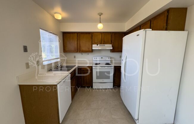 3 beds, 2 baths, $1,800