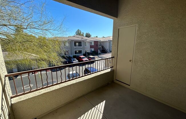 2 beds, 2 baths, $1,825, Unit APARTMENT 203