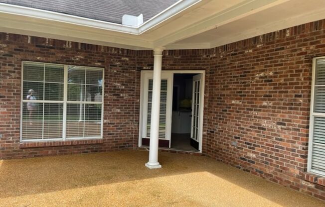 3 beds, 2 baths, $2,245