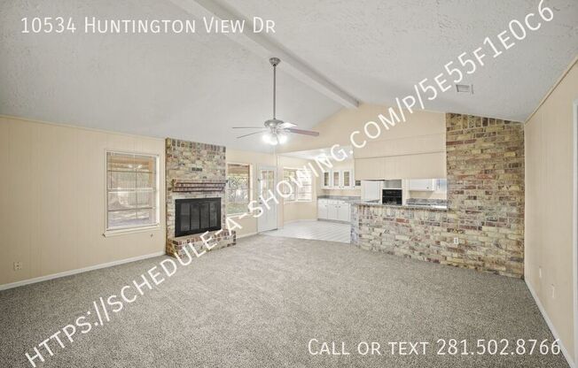 10534 HUNTINGTON VW DR