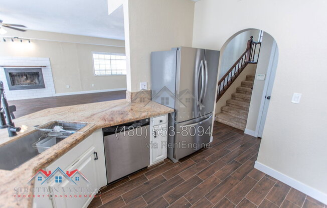3 beds, 2.5 baths, 2,469 sqft, $2,525