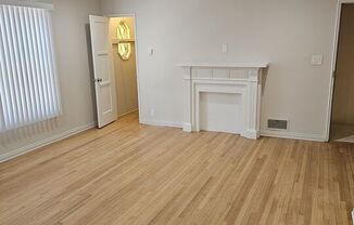 5472 EDGEWOOD PL