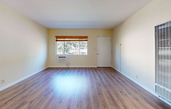 1 bed, 1 bath, 600 sqft, $1,895, Unit L