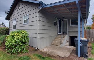 2 beds, 1 bath, $1,650