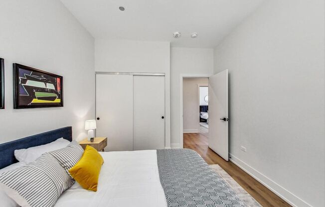 3 beds, 3 baths, 1,248 sqft, $4,600, Unit 3449-409