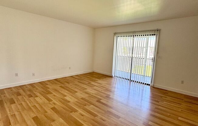 4 beds, 2 baths, 1,407 sqft, $2,575, Unit 088