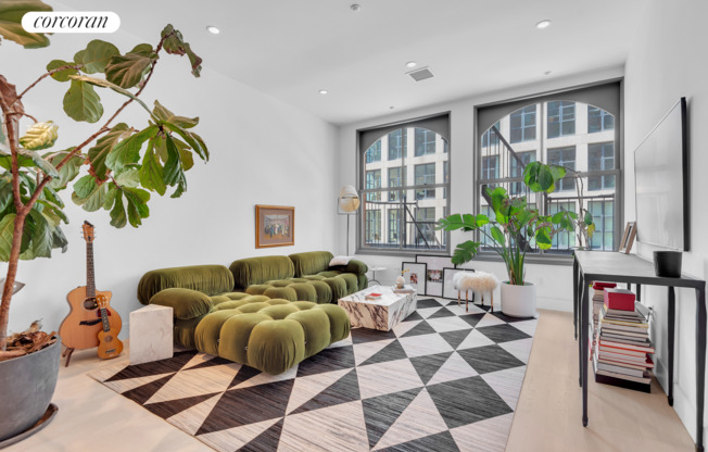 228 W BROADWAY 3