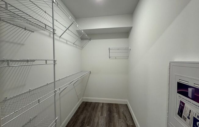 Studio, 1 bath, 362 sqft, $1,850, Unit 205