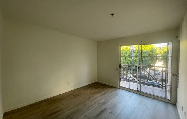 2 beds, 2 baths, $2,999, Unit UNIT 204