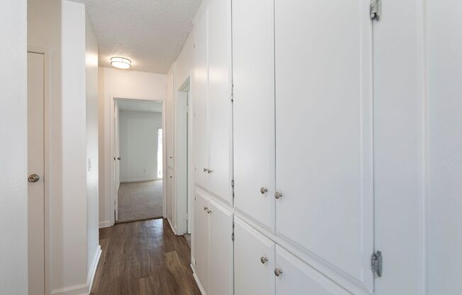 3 beds, 2 baths, 1,186 sqft, $2,895, Unit F-08