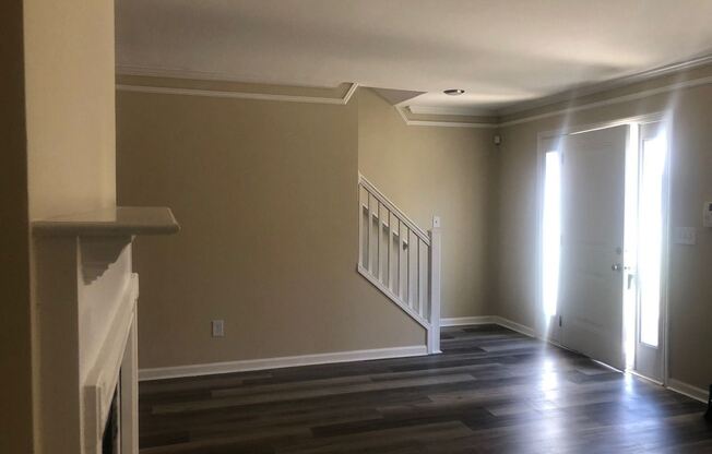 5595 Hampton Ct.