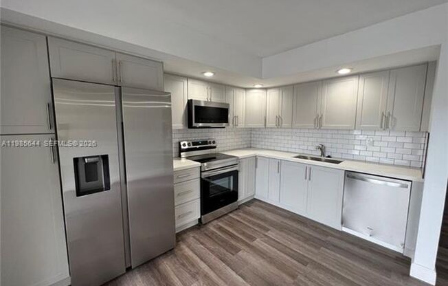 8635 NW 8th St unit 211 (A11985644)