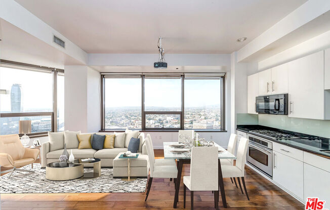 Studio, 1 bath, 790 sqft, $2,500, Unit 2212
