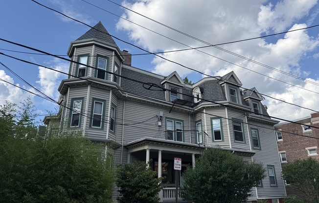 10 Sumner Rd.