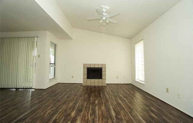 One bedroom condo, leasing now!