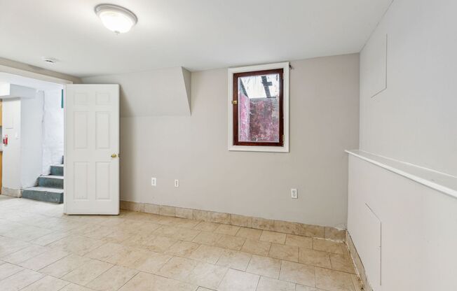 5 beds, 4.5 baths, 1,500 sqft, $3,600, Unit 3414 - A
