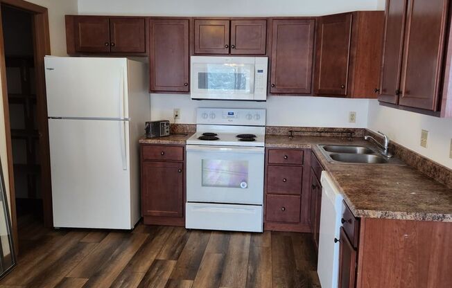 Chaplewood 2 Apartments