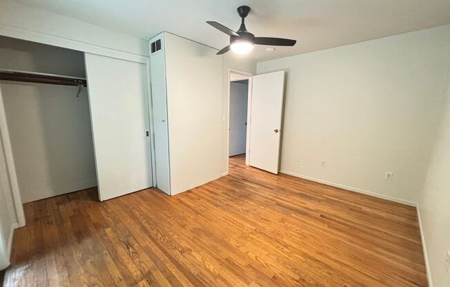 3 beds, 1 bath, $2,500