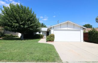 3/Bedroom home for Lease in Woodland Hills!