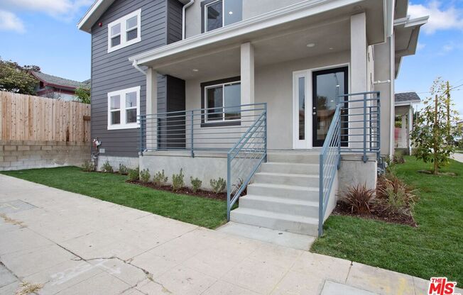 4459 LEXINGTON AVE