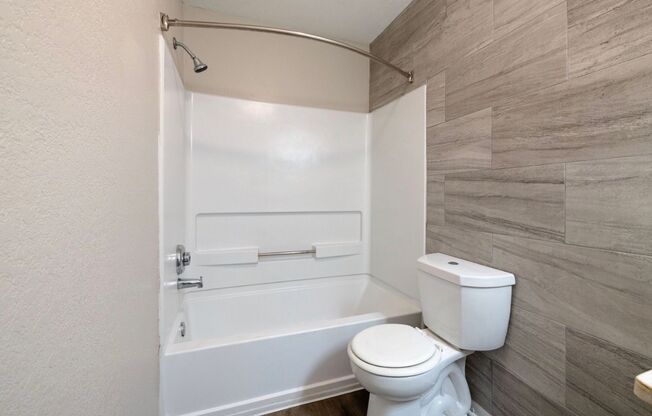 1 bed, 1 bath, 525 sqft, $1,250, Unit 1014