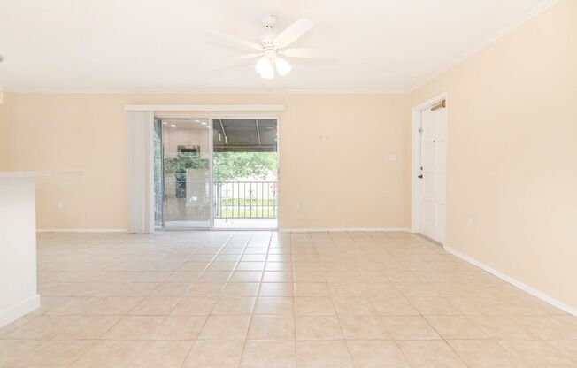 Updated 3/2 condo for rent in PRIME Downtown Winter Park Location! Rollins Students Welcomed!