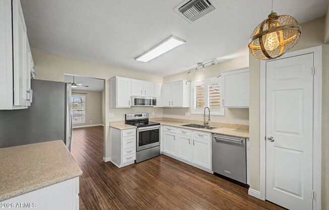 7733 W Pershing Ave, Peoria, 4 bed/2 bath