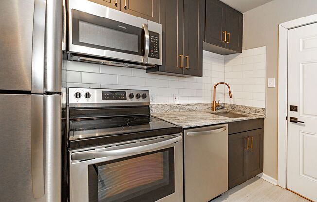 1 bed, 1 bath, 578 sqft, $1,295, Unit 412
