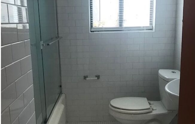2 beds, 1 bath, 1,377 sqft, $1,625, Unit TH24