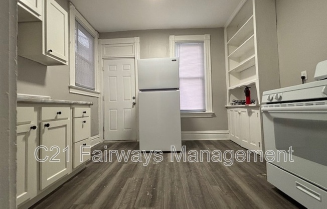 370 3 ST