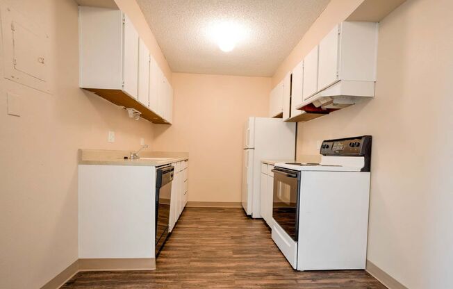 1 bed, 1 bath, 675 sqft, $1,175, Unit 177