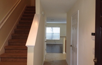 2 beds, 2.5 baths, $1,595