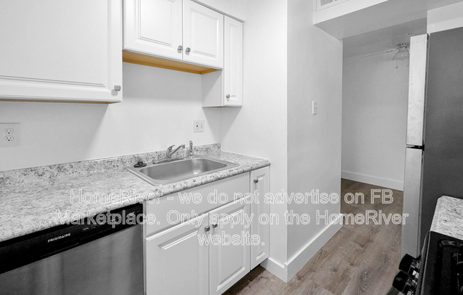 781 COOKE DR