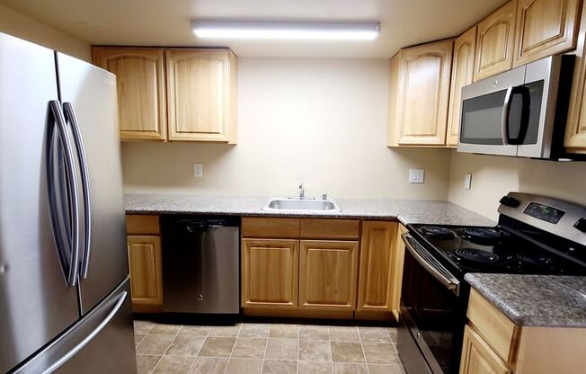 Totally remodeled. Impressive, open floor plan. 1-bed/1-bath. Private Washer/Dryer in-unit