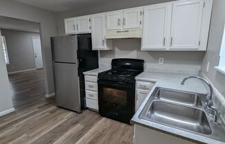 3 beds, 2 baths, $1,400