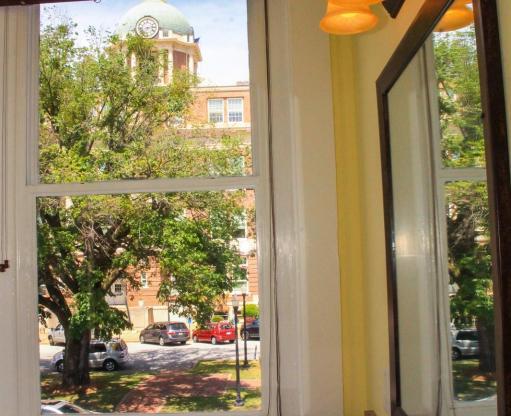 1 bed, 1 bath, 794 sqft, $1,500