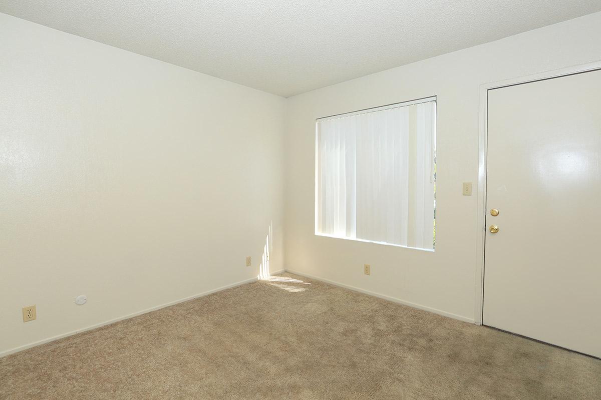 Home - Ashbrier and Sandalwood - Fresno, CA