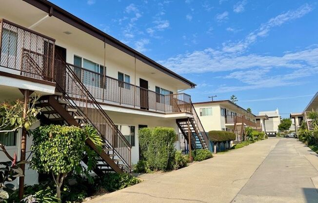 1 bed, 1 bath, 525 sqft, $1,975, Unit 15