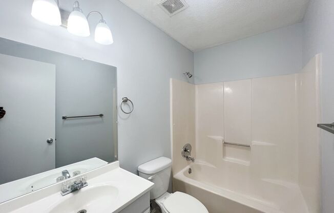 2 bedroom / 2 bath ~ Goose Creek, SC