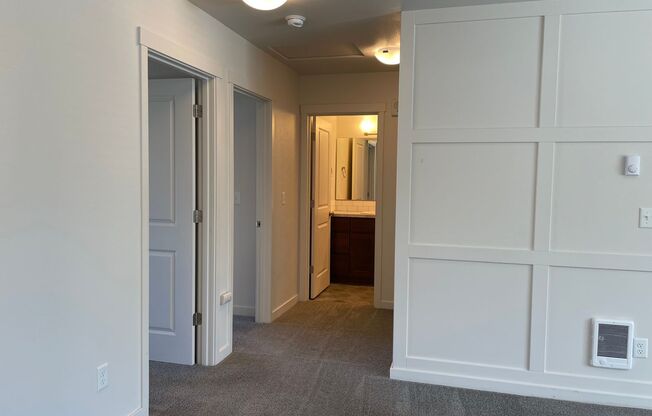 C219--Daybreak Gardens Apartments