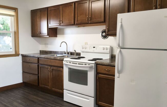 509 11th Avenue NE 4-Plex in Residential Neighborhood