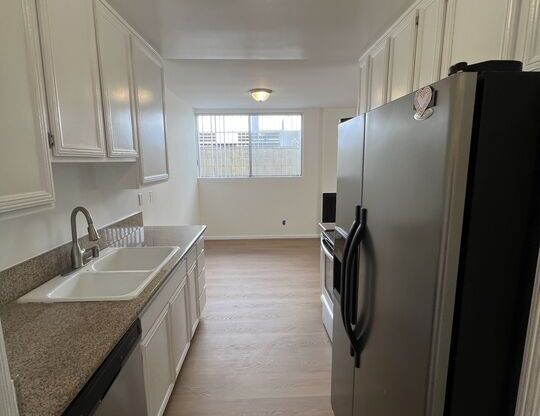 2 beds, 2 baths, 1,096 sqft, $3,595, Unit 111