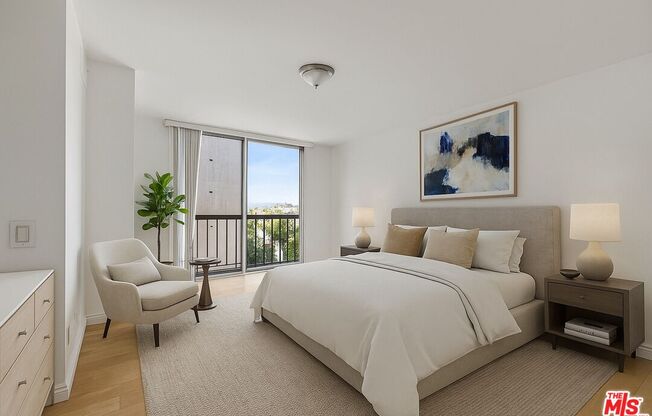 2 beds, 2 baths, 860 sqft, $3,550, Unit 805